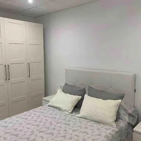 Appartement Planta Baja Moderna Y Nueva A Estrenar En El Centro Ciudad 2 Y 2 Banos *