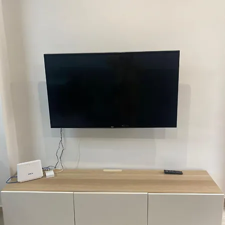 Planta Baja Moderna Y Nueva A Estrenar En El Centro Ciudad 2 Y 2 Banos *